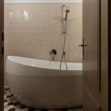 Beautiful 1bd Old Town Apartment Riga
